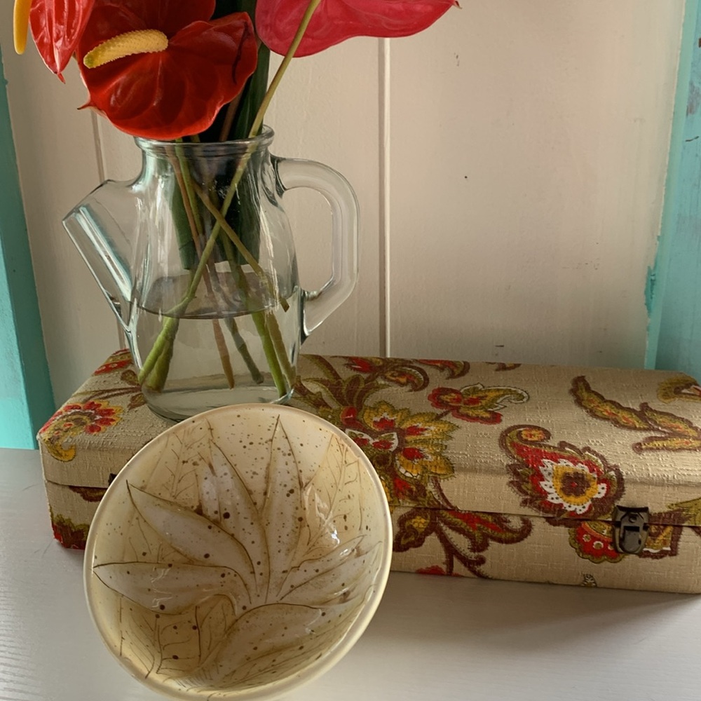 Island Plantations Ceramic Bird Of Paradise Bowl